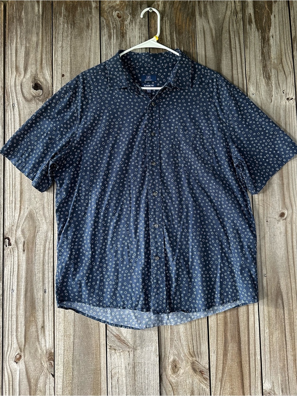 George Navy Button-Down Short Sleeve Shirt with White Micro Print Men’s Size L